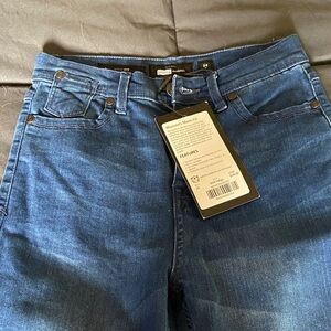 NWT! Barbell Apparel jeans, size 24